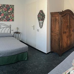 Private Bathroom Triple Room